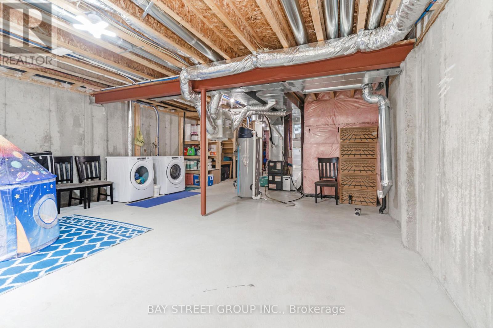Photo 33 of 2487 Hibiscus Drive, Pickering ON
