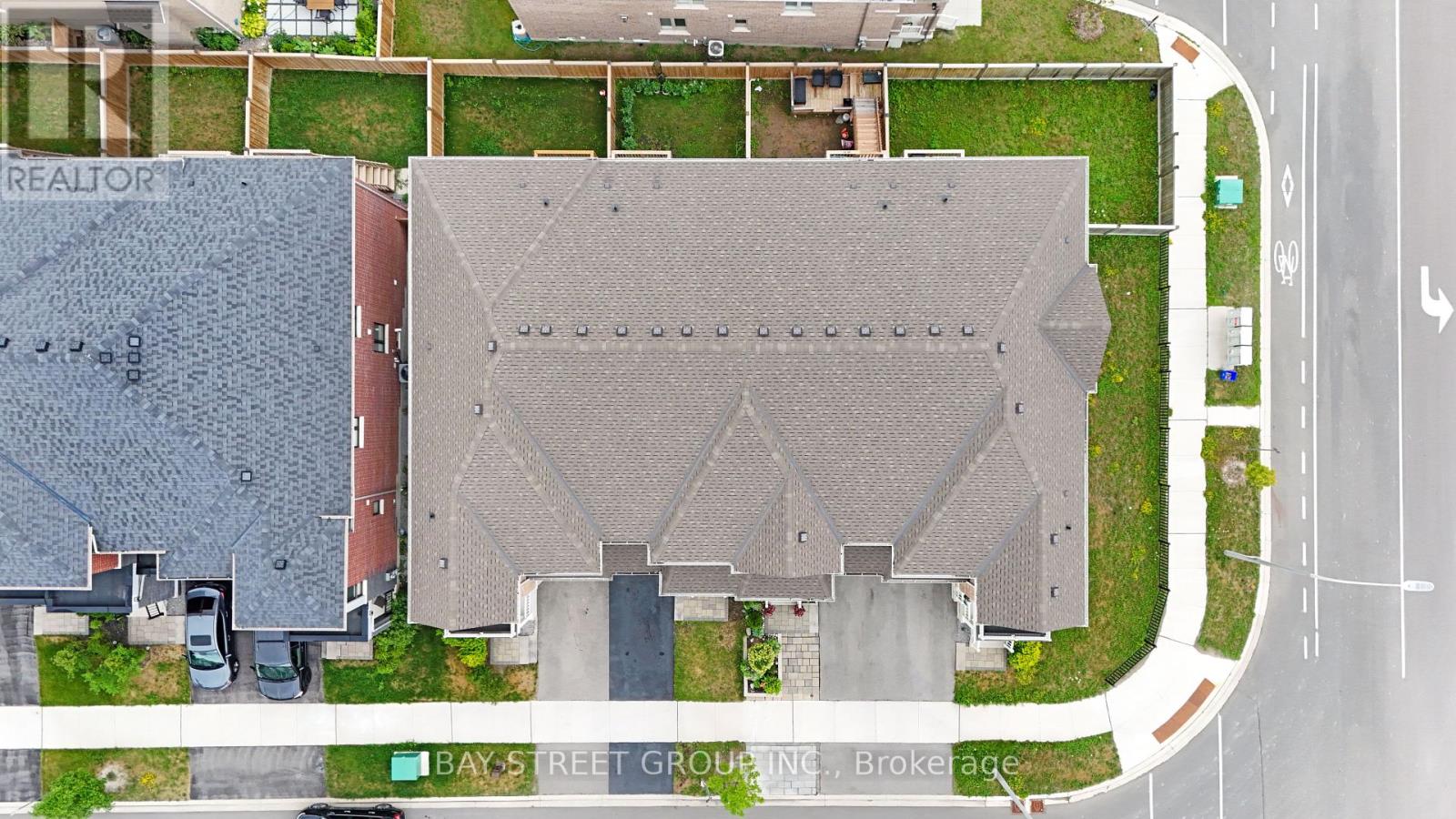 Photo 39 of 2487 Hibiscus Drive, Pickering ON