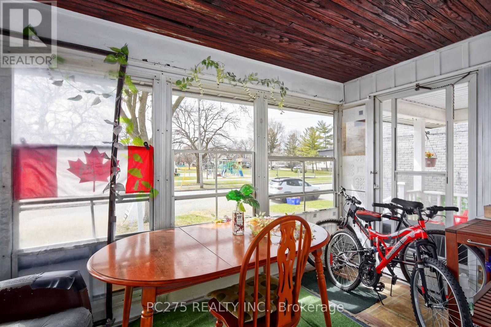 Photo 15 of 224 Maxwell Street, Sarnia ON