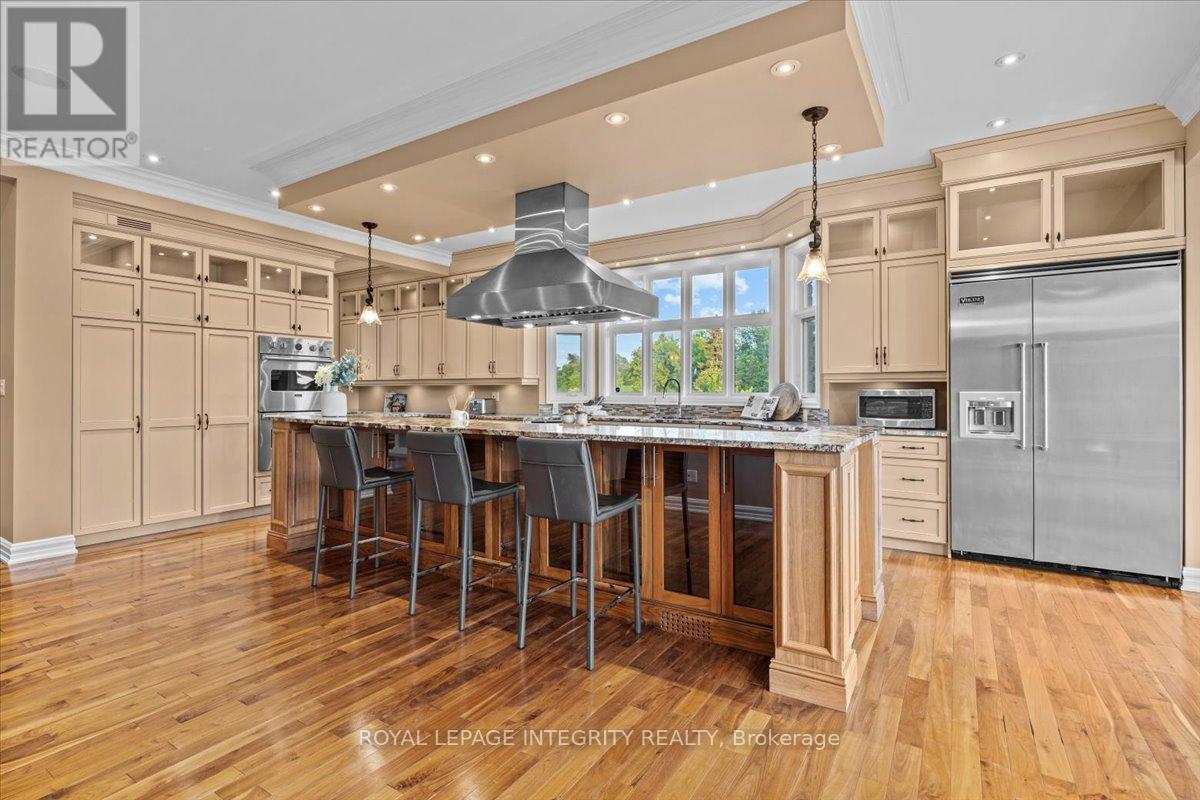 Photo 7 of 1180 River Road, Ottawa ON