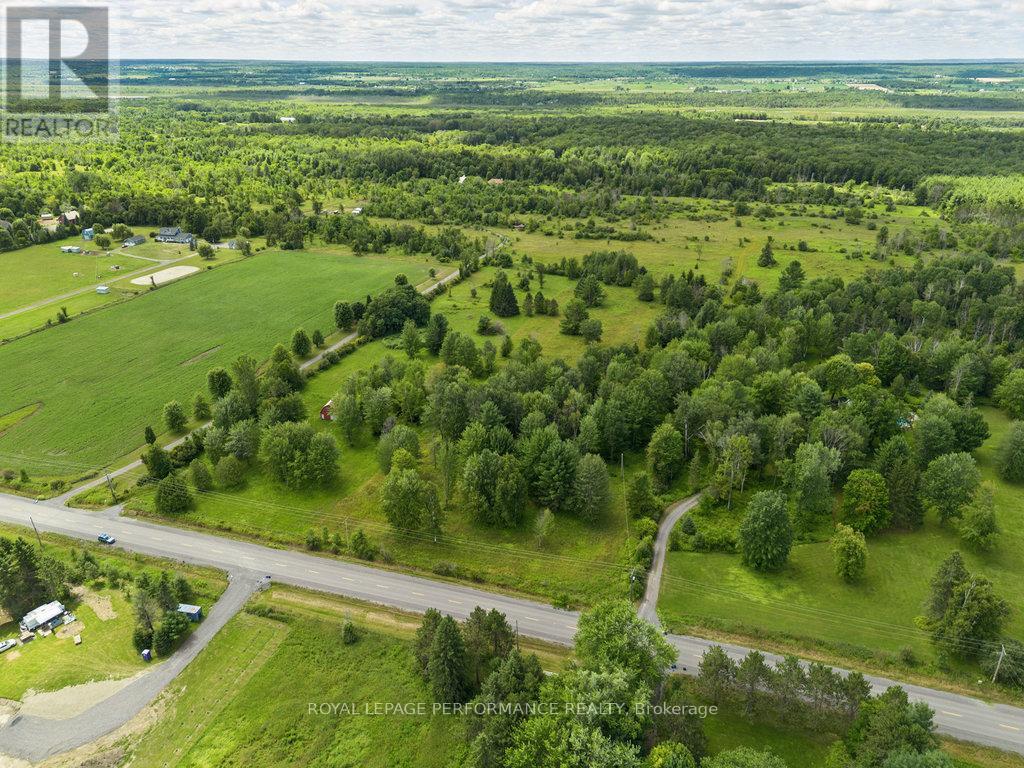 Photo 6 of 3117 Torwood Drive, Ottawa ON