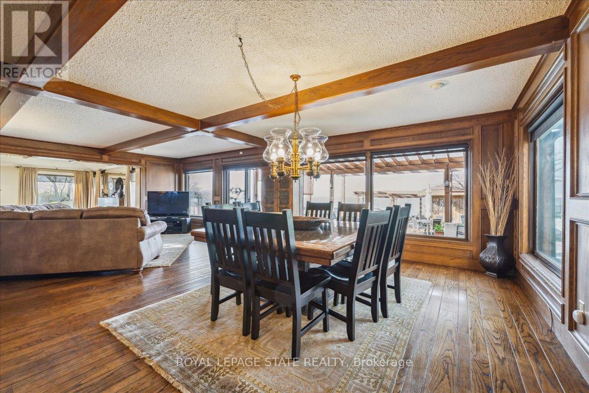Photo 48 of 7 Lakegate Drive, Hamilton ON