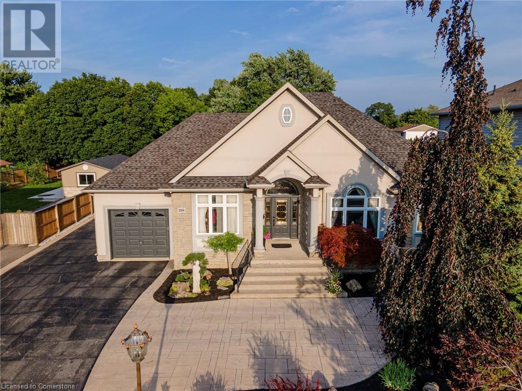 Photo 40 of 198 Gray Road, Hamilton ON