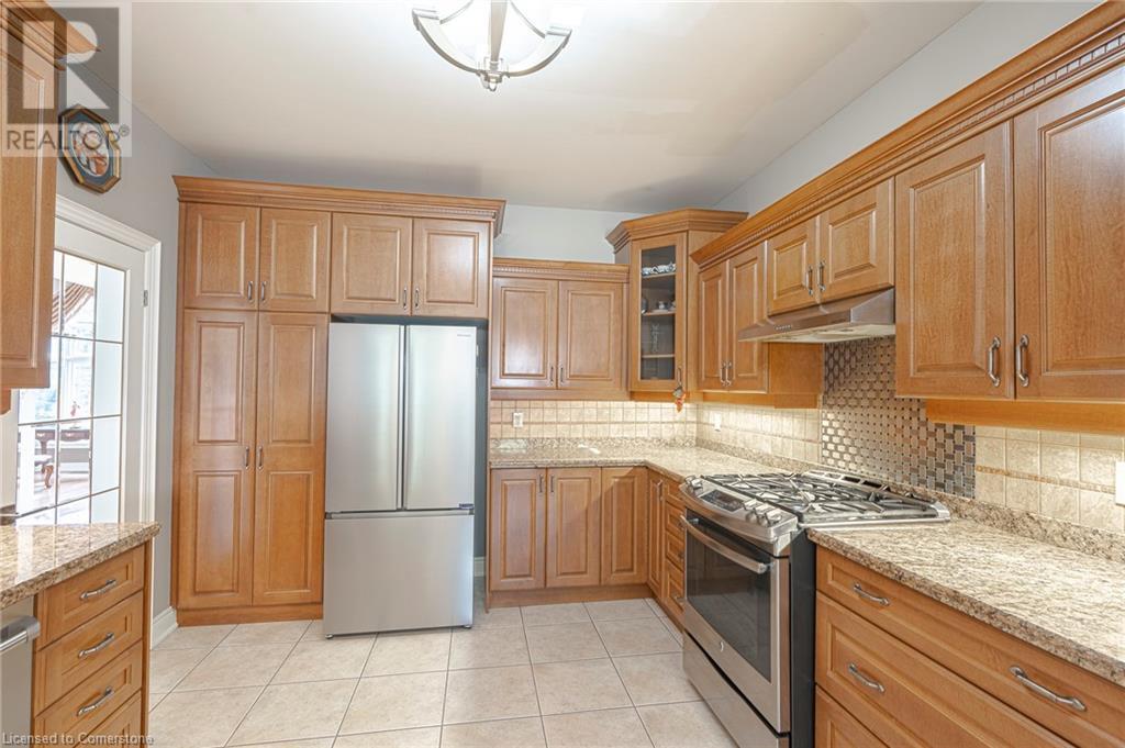 Photo 10 of 198 Gray Road, Hamilton ON