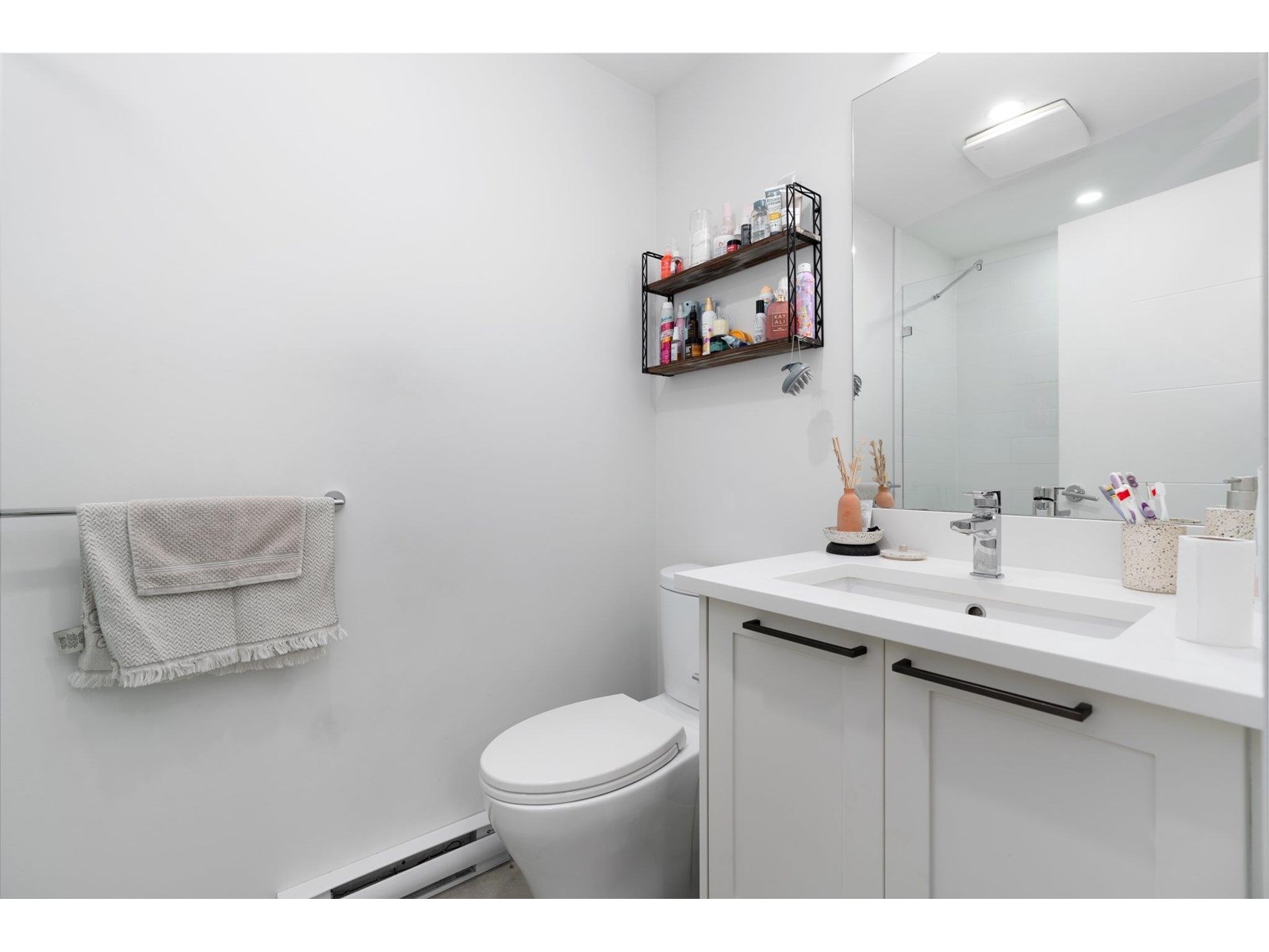 Photo 15 of 414 5415 Brydon Crescent, Langley BC