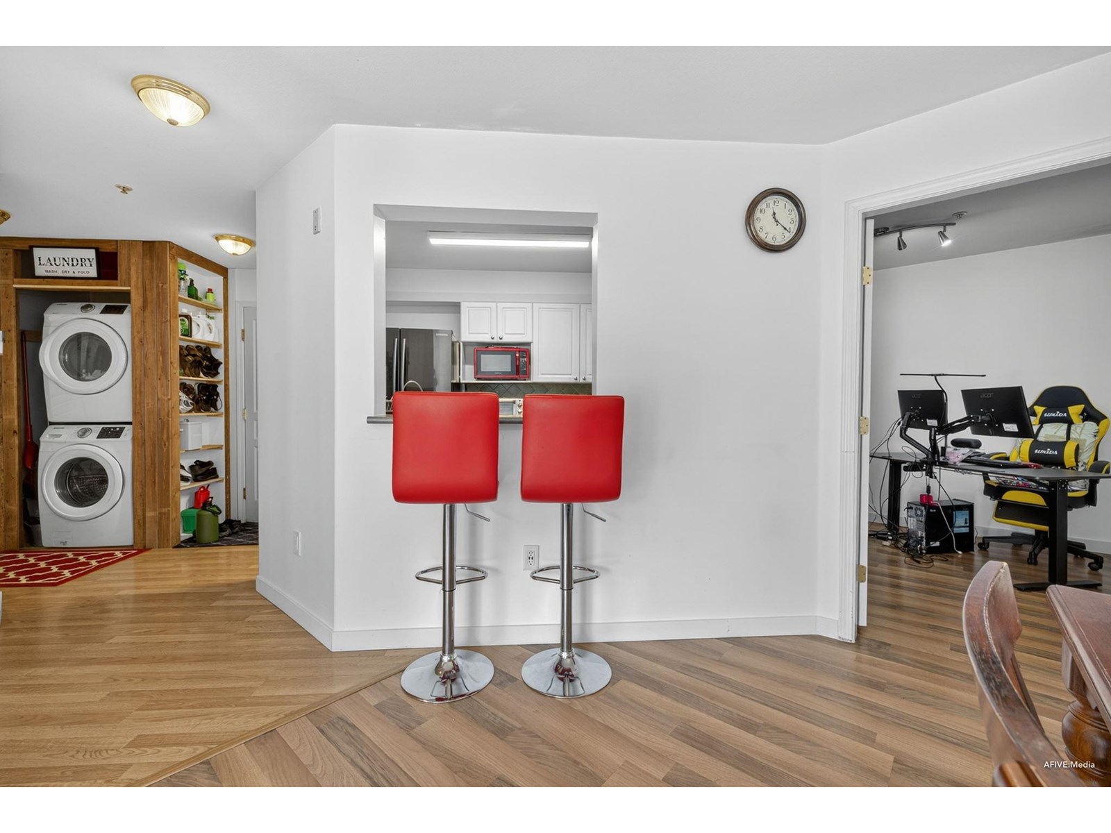 Photo 6 of 329 9979 140 Street, Surrey BC