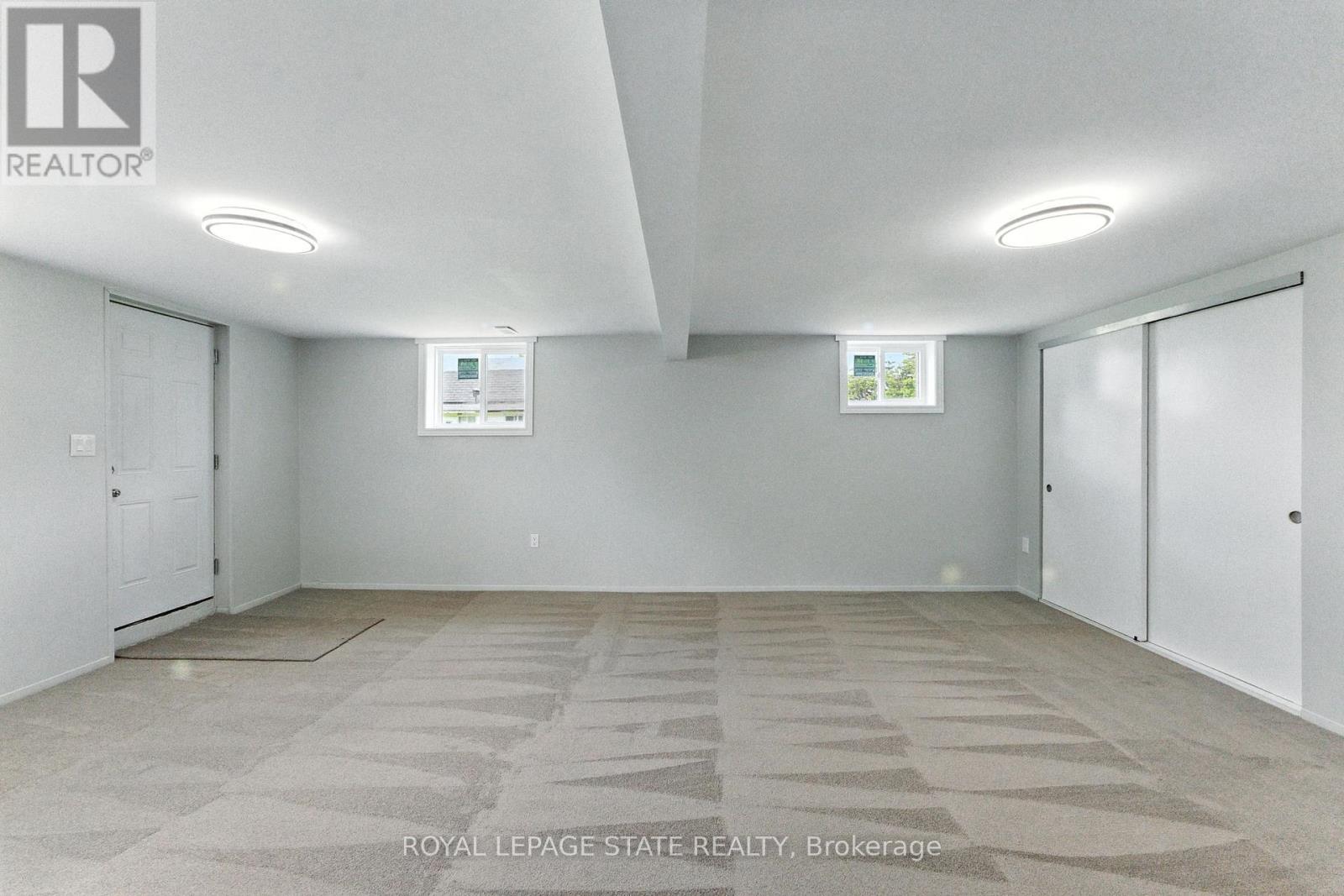 Photo 27 of 7185 Airport Road, Hamilton ON