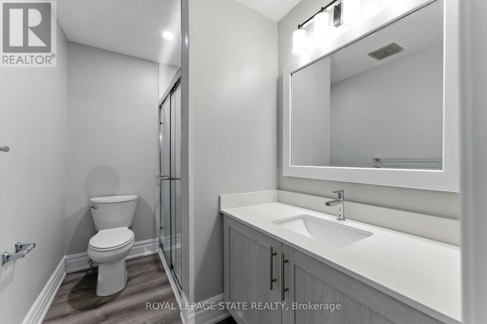 Photo 30 of 7185 Airport Road, Hamilton ON