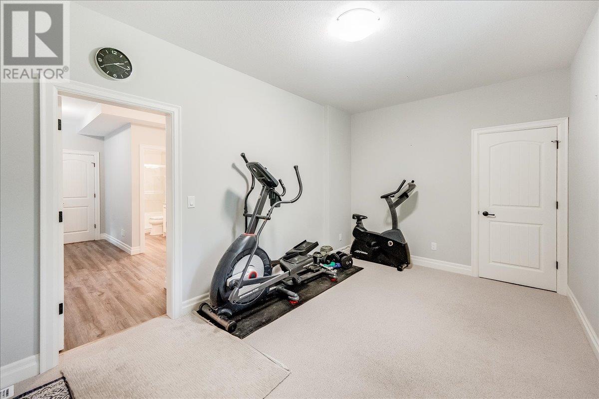 220 CHASE Road, Christina Lake