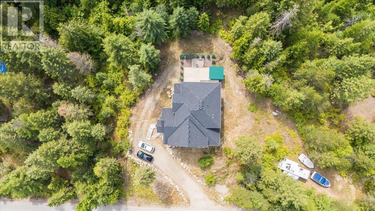 220 CHASE Road, Christina Lake