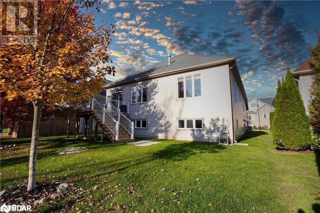 Photo 26 of 44 Starboard Circle, Wasaga Beach ON