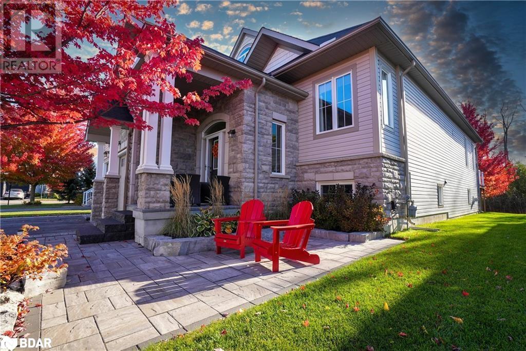 Photo 5 of 44 Starboard Circle, Wasaga Beach ON