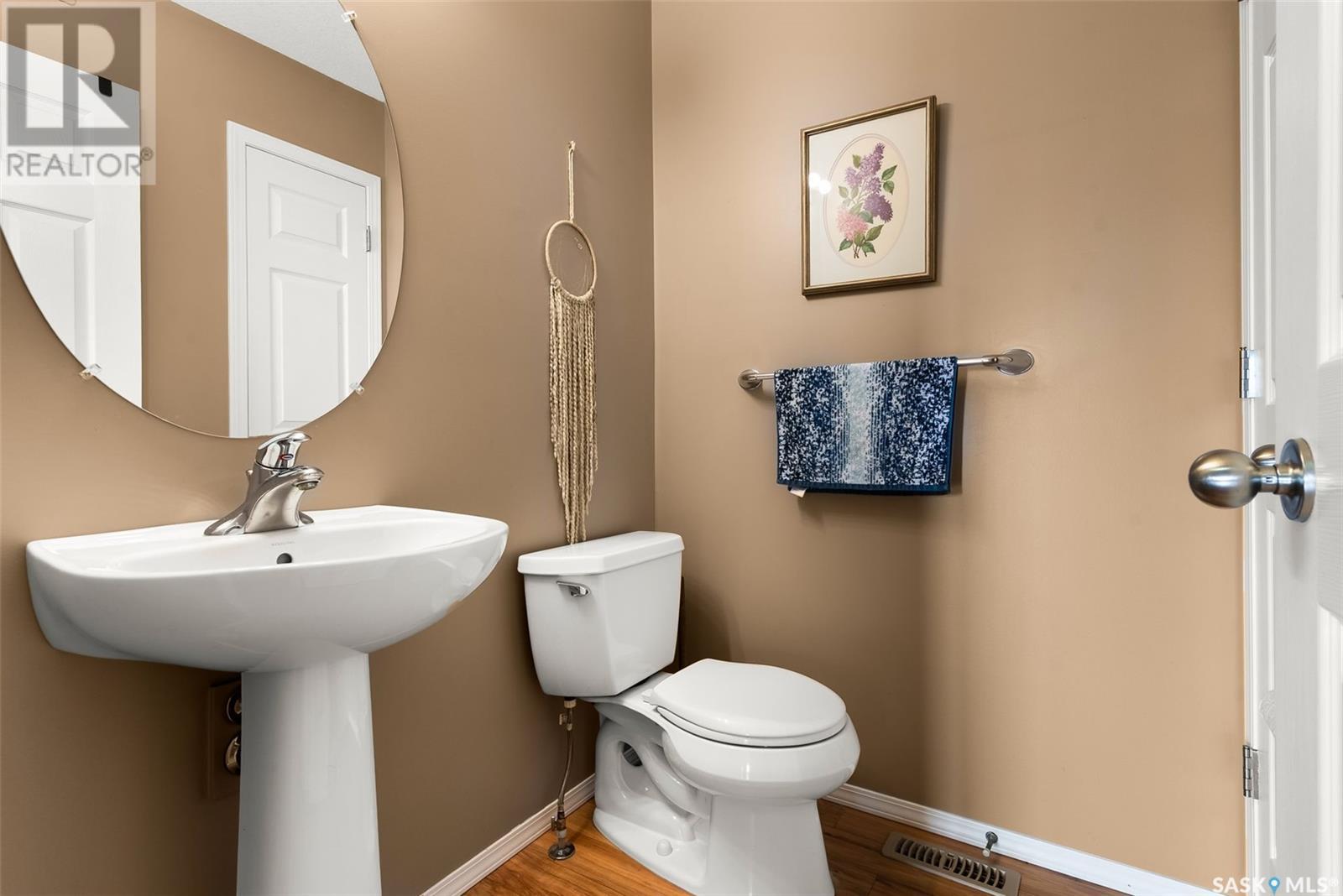 Photo 21 of 4331 Nicurity Drive, Regina SK