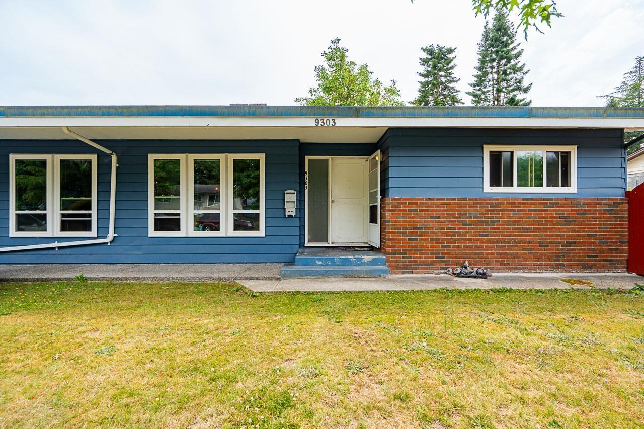Photo 2 of 9303 Stuart Crescent, Surrey BC