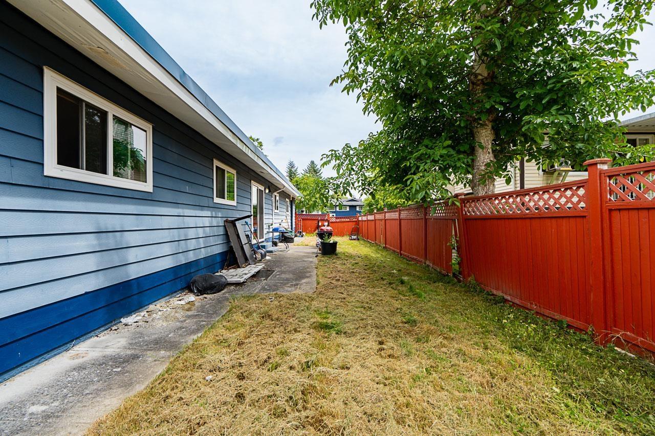 Photo 25 of 9303 Stuart Crescent, Surrey BC
