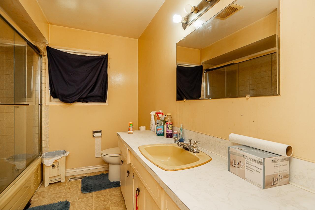 Photo 19 of 9303 Stuart Crescent, Surrey BC