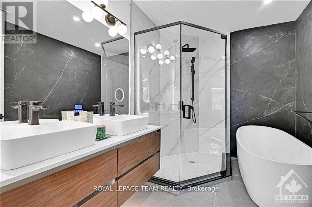 Photo 19 of 828 Alpine Avenue, Ottawa ON