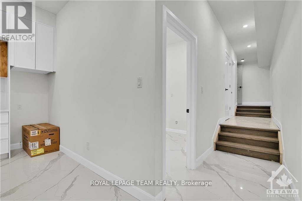 Photo 24 of 828 Alpine Avenue, Ottawa ON