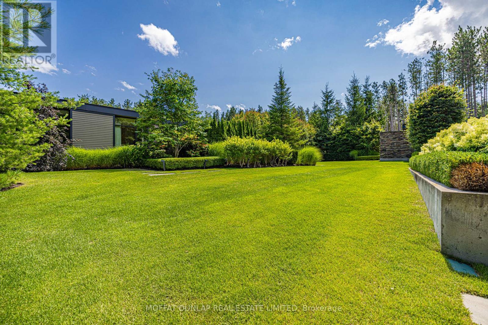 Photo 21 of 4780 Escarpment Side Road, Caledon ON