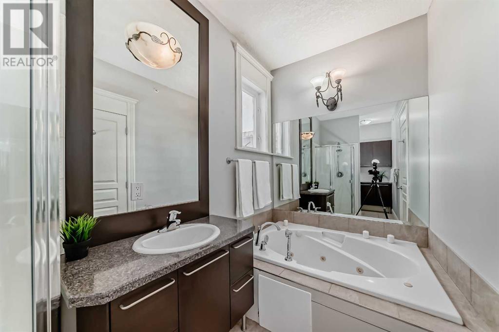 Single Family House for Sale in   Street SW Beltline Calgary 