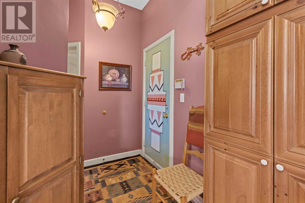 Photo 20 of 1115 16 A Street Nw, Calgary AB