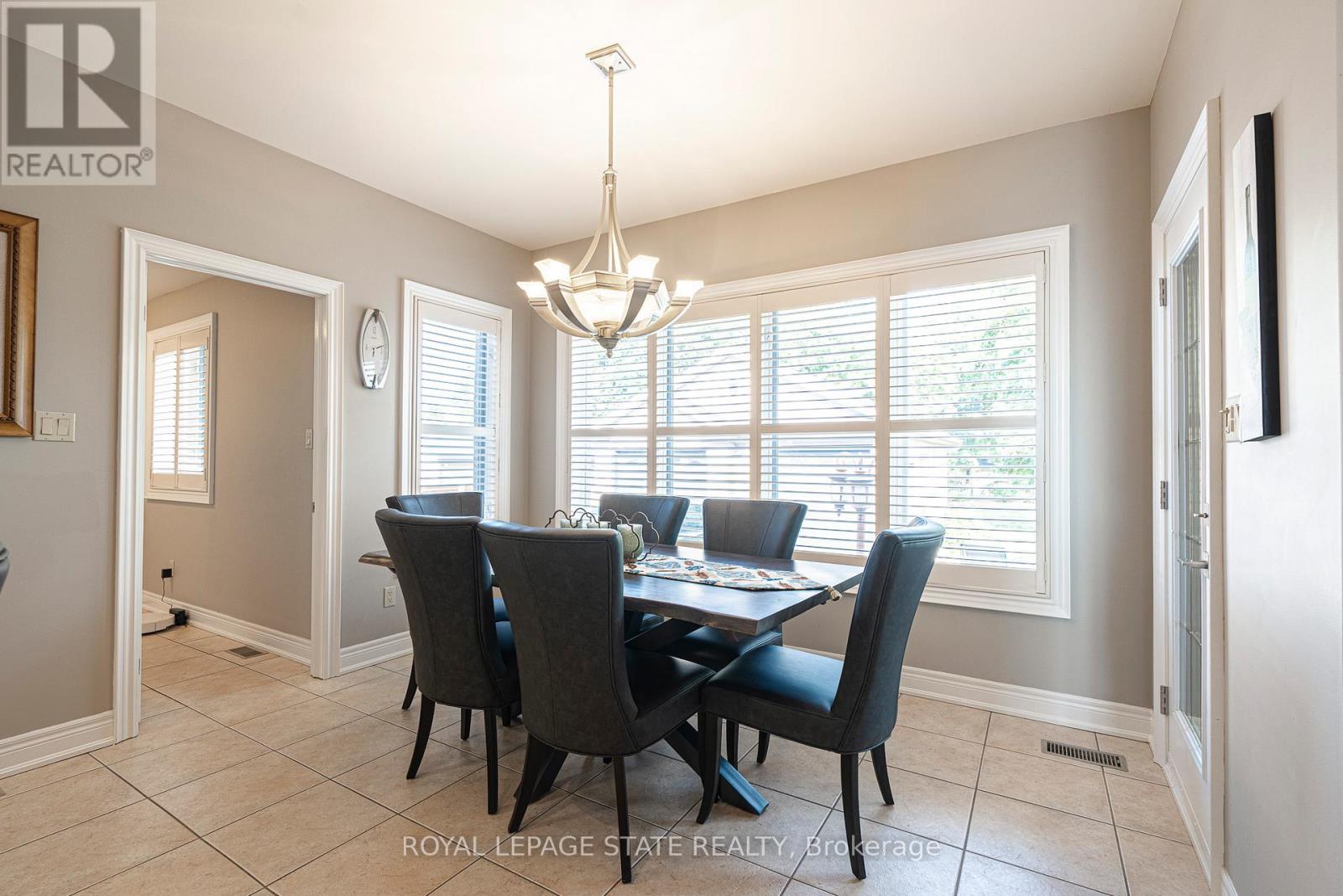 Photo 13 of 198 Gray Road, Hamilton ON