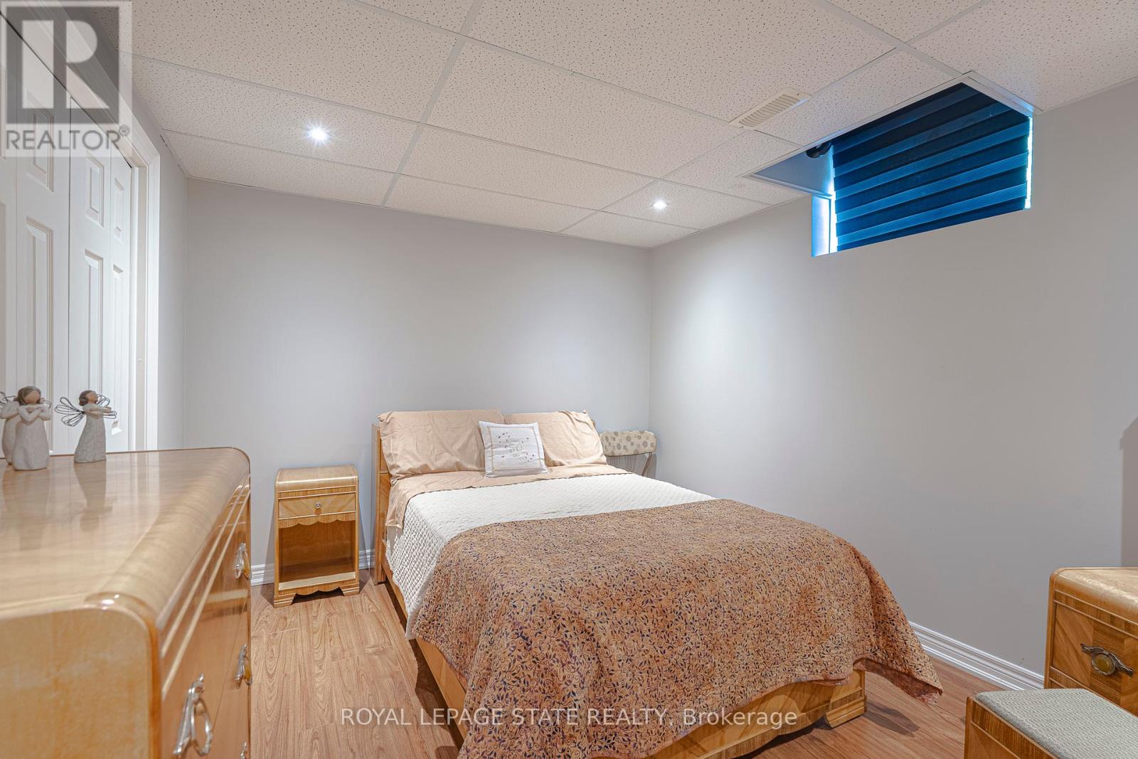 Photo 40 of 198 Gray Road, Hamilton ON