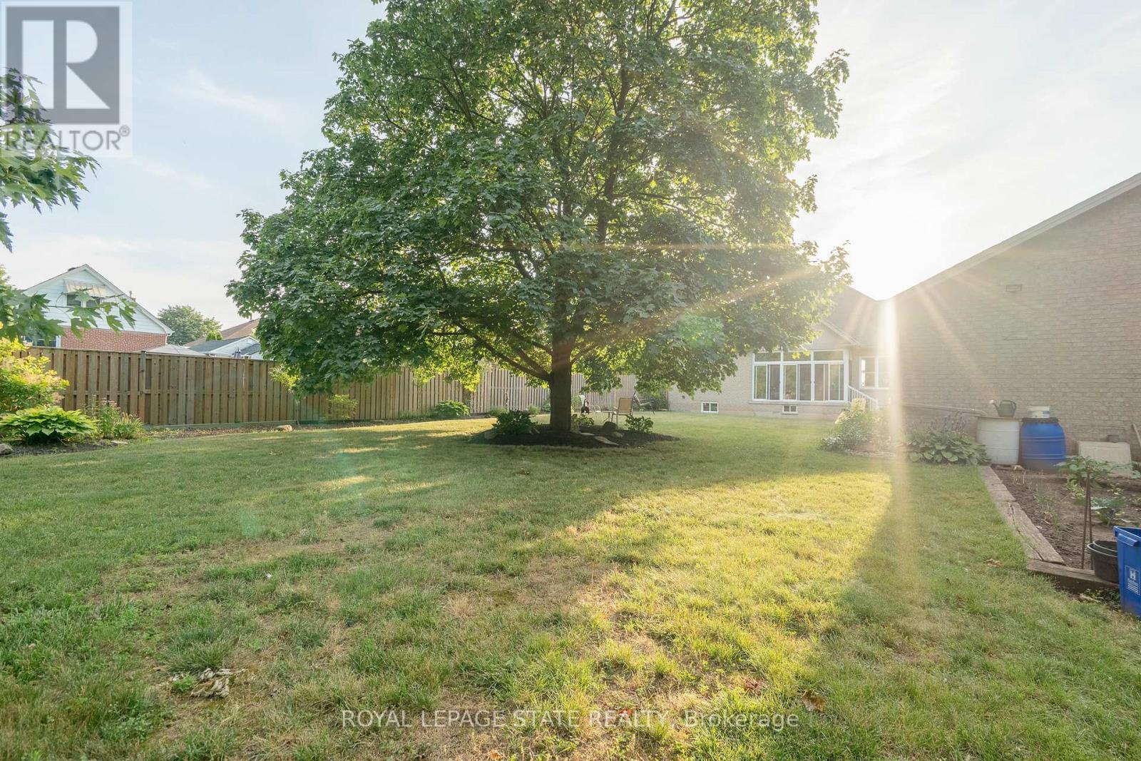 Photo 49 of 198 Gray Road, Hamilton ON