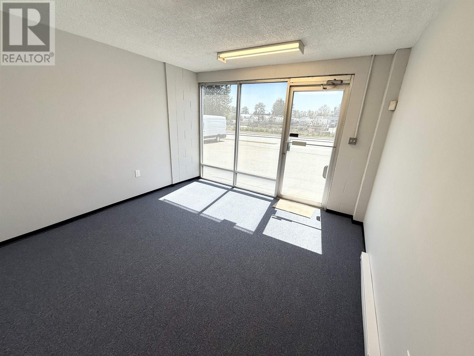 Photo 12 of 104 4833 Byrne Road, Burnaby BC