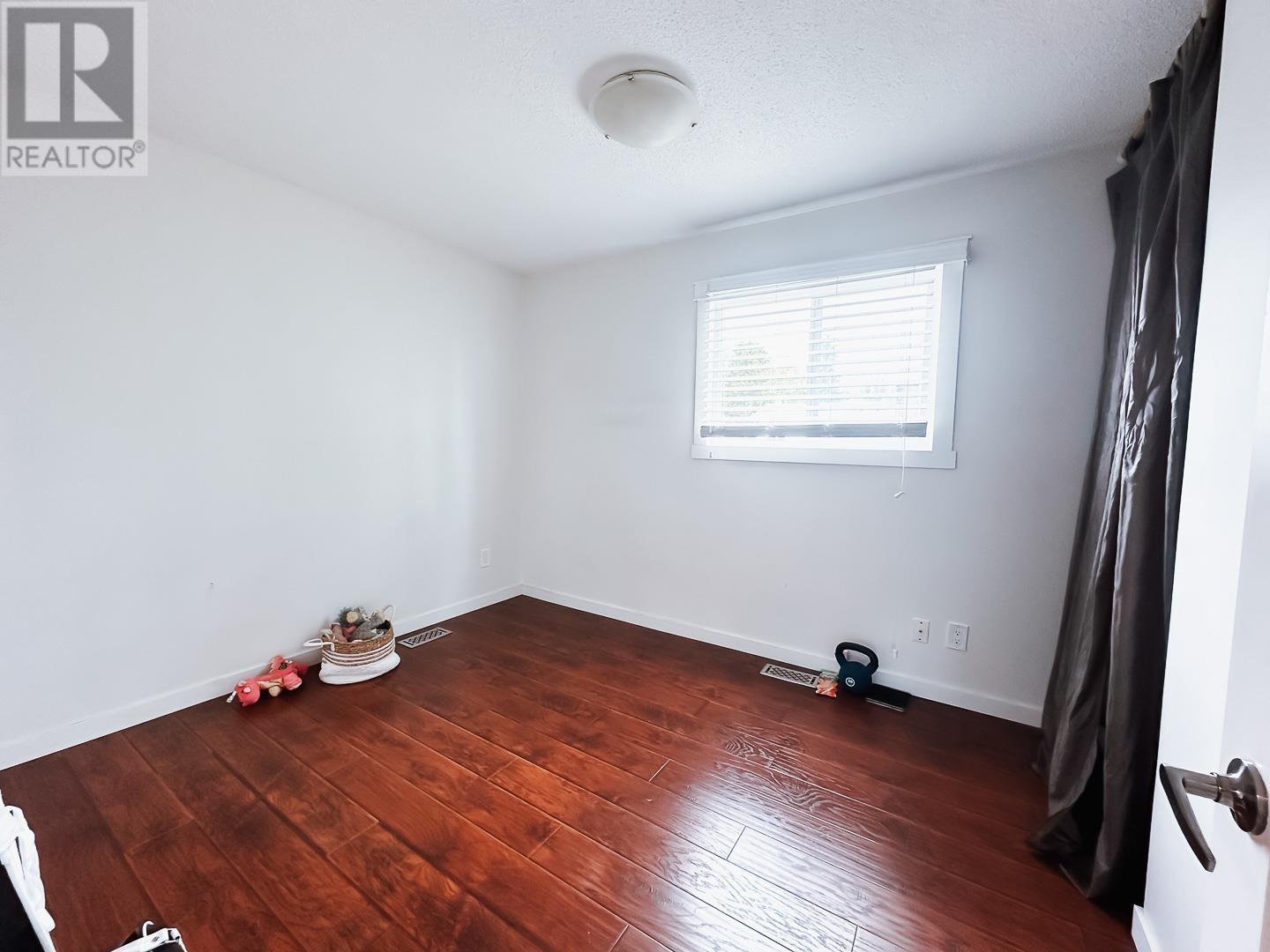 Photo 16 of 4432 1st Avenue, Prince George BC