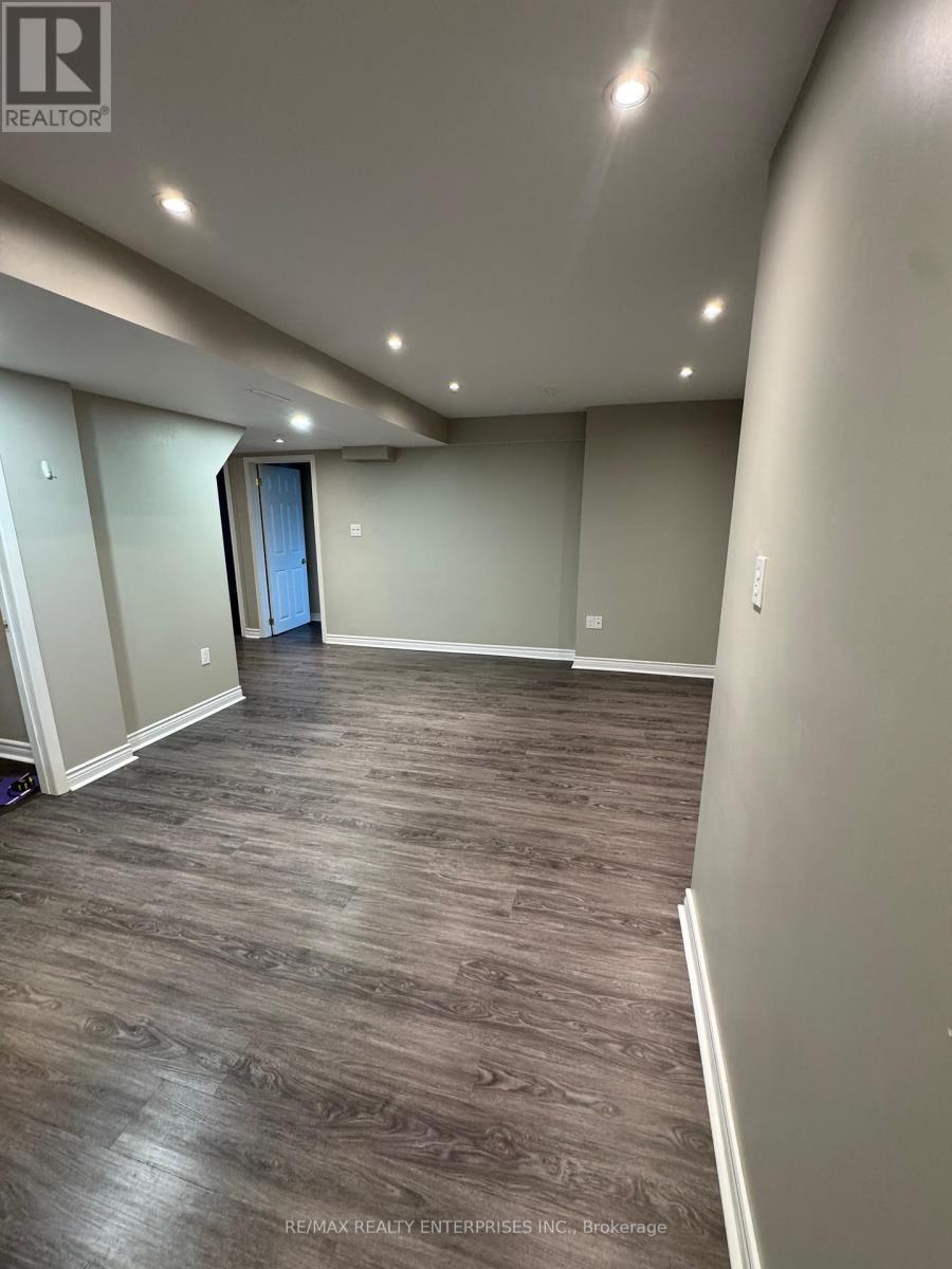 Photo 2 of 1509 Daniel Creek Road, Mississauga ON