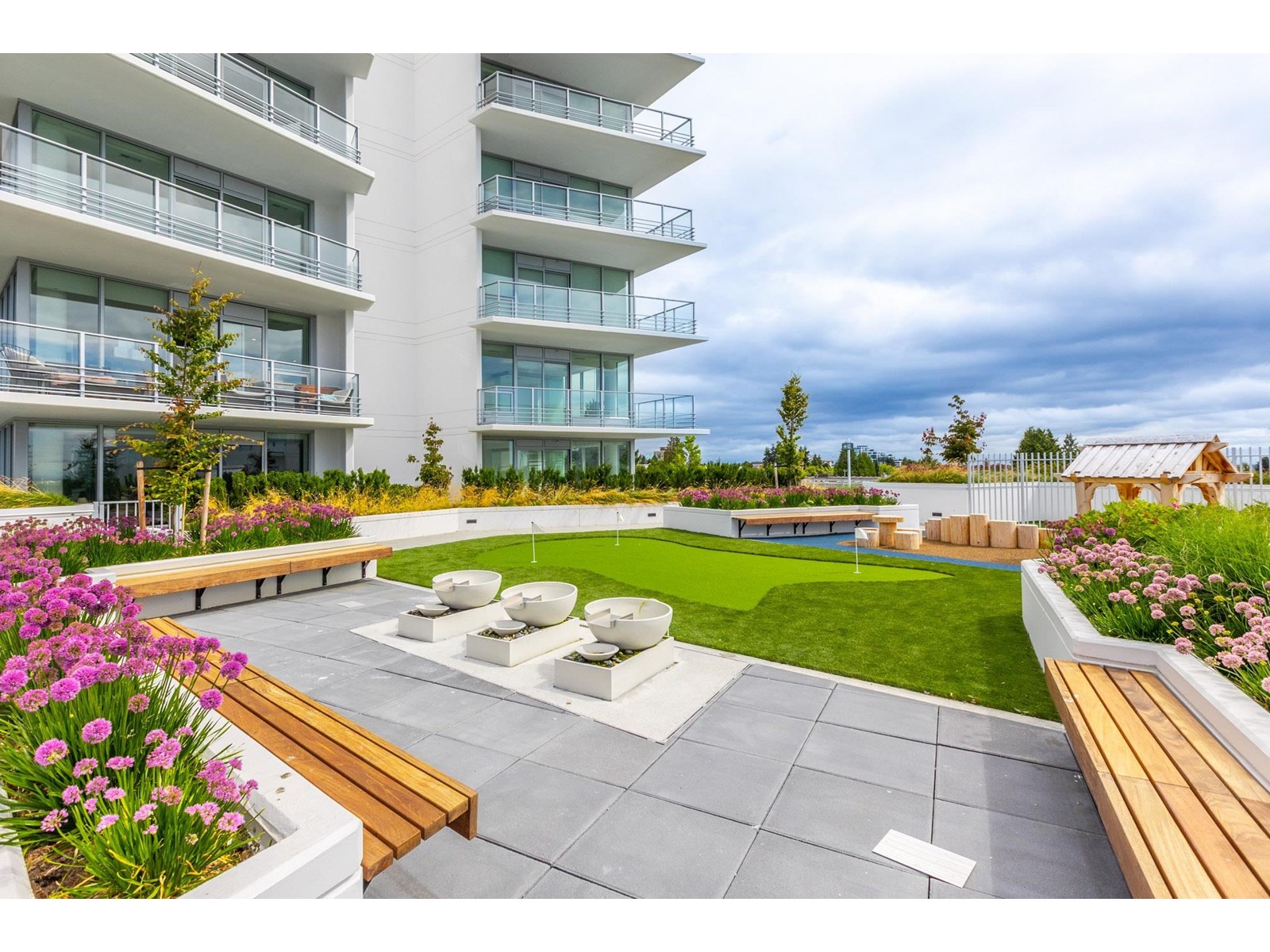314 1342 JOHNSTON ROAD, White Rock