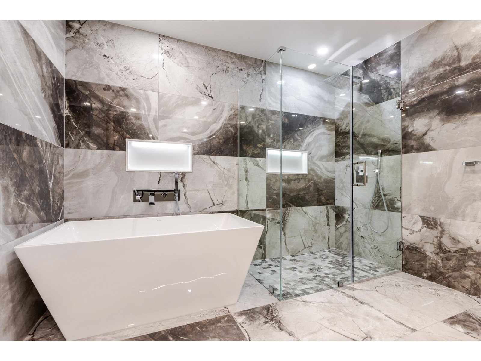 314 1342 JOHNSTON ROAD, White Rock