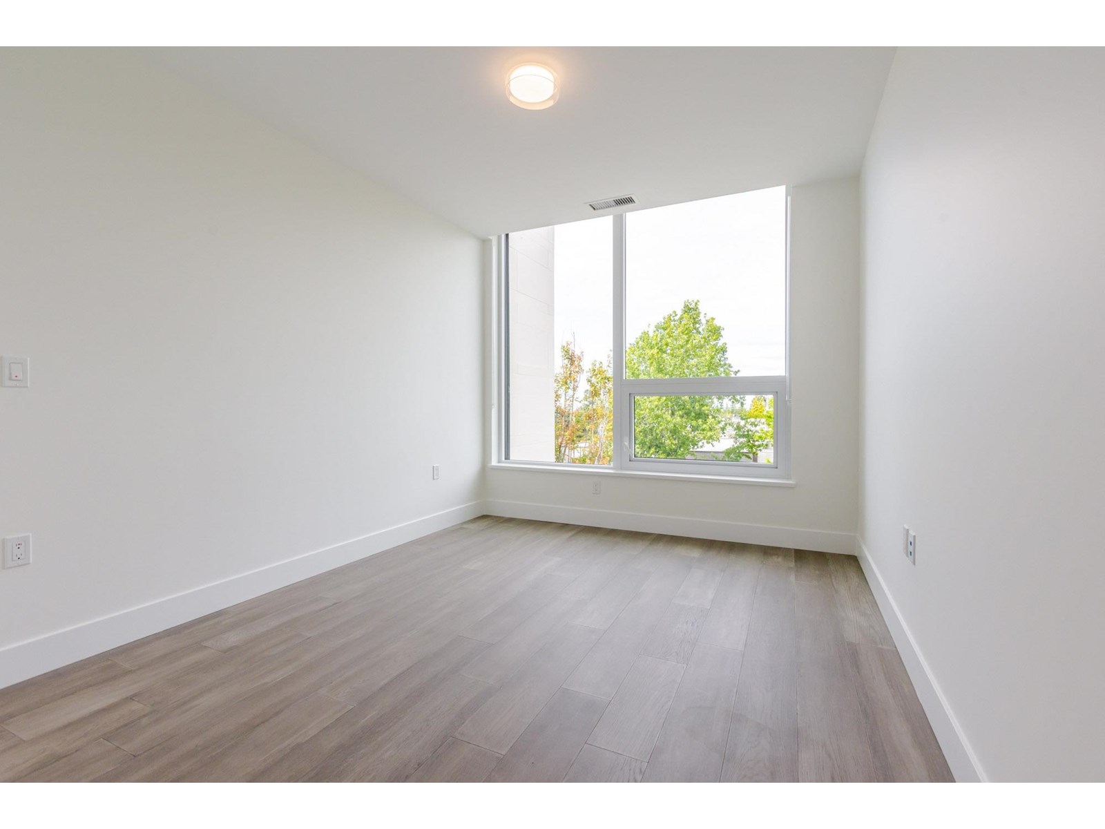 314 1342 JOHNSTON ROAD, White Rock