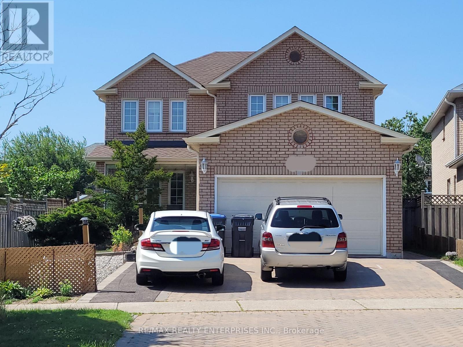 Photo 4 of 1509 Daniel Creek Road, Mississauga ON