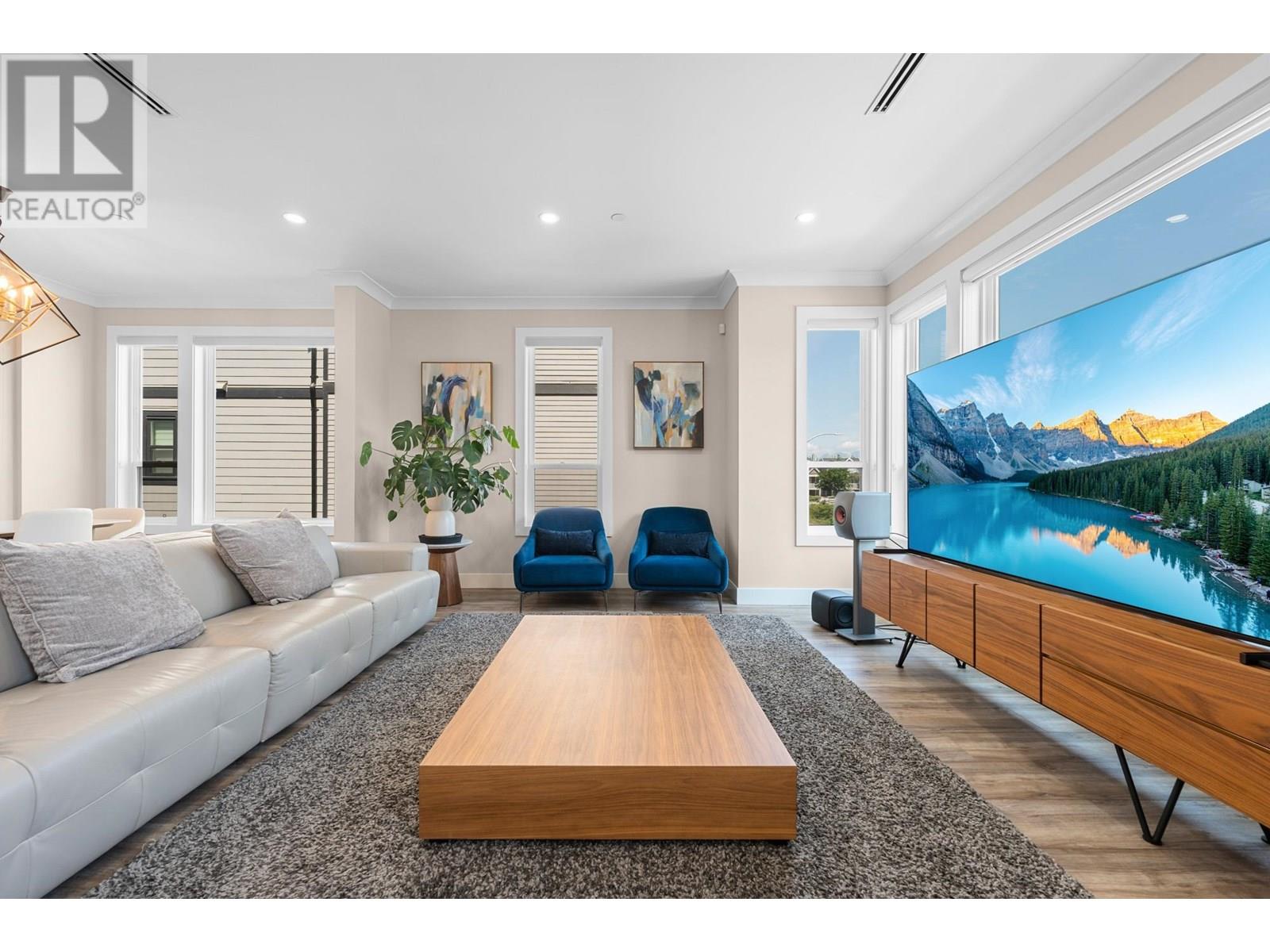 Photo 7 of 108 Jardine Street, New Westminster BC