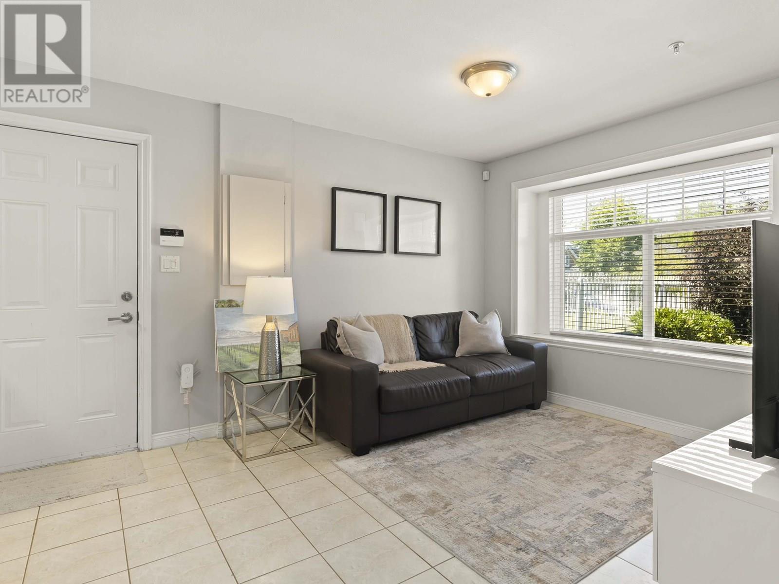 Photo 22 of 1336 E 16th Avenue, Vancouver BC