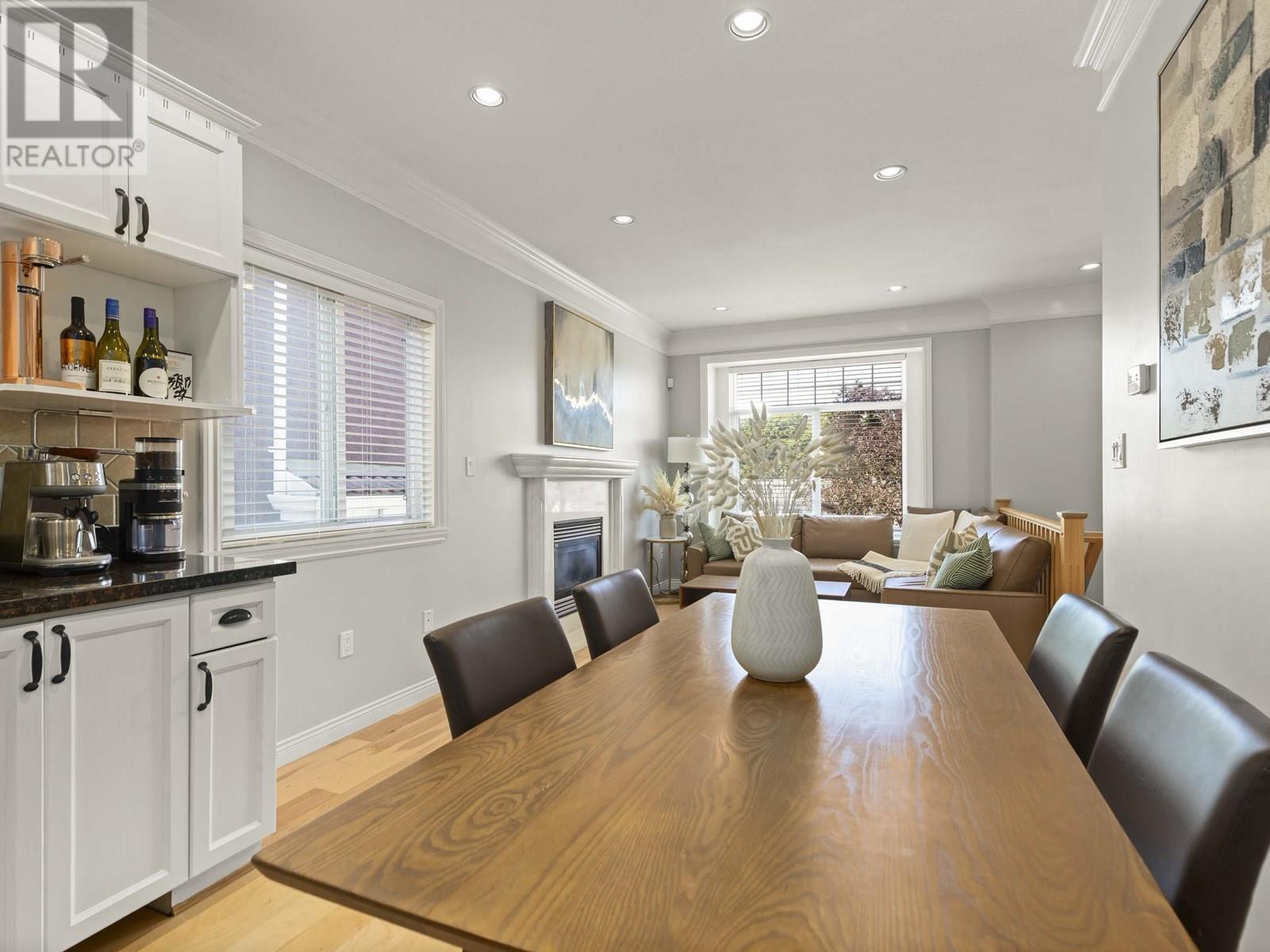 Photo 10 of 1336 E 16th Avenue, Vancouver BC