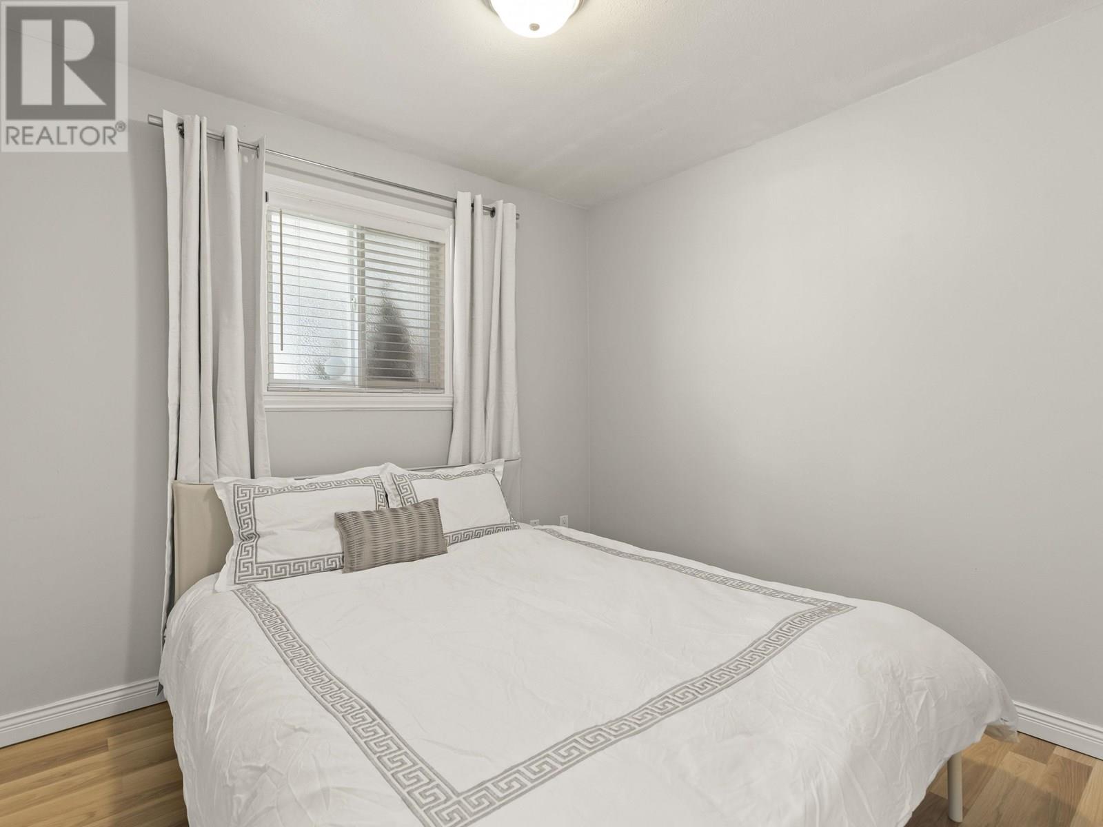 Photo 29 of 1336 E 16th Avenue, Vancouver BC