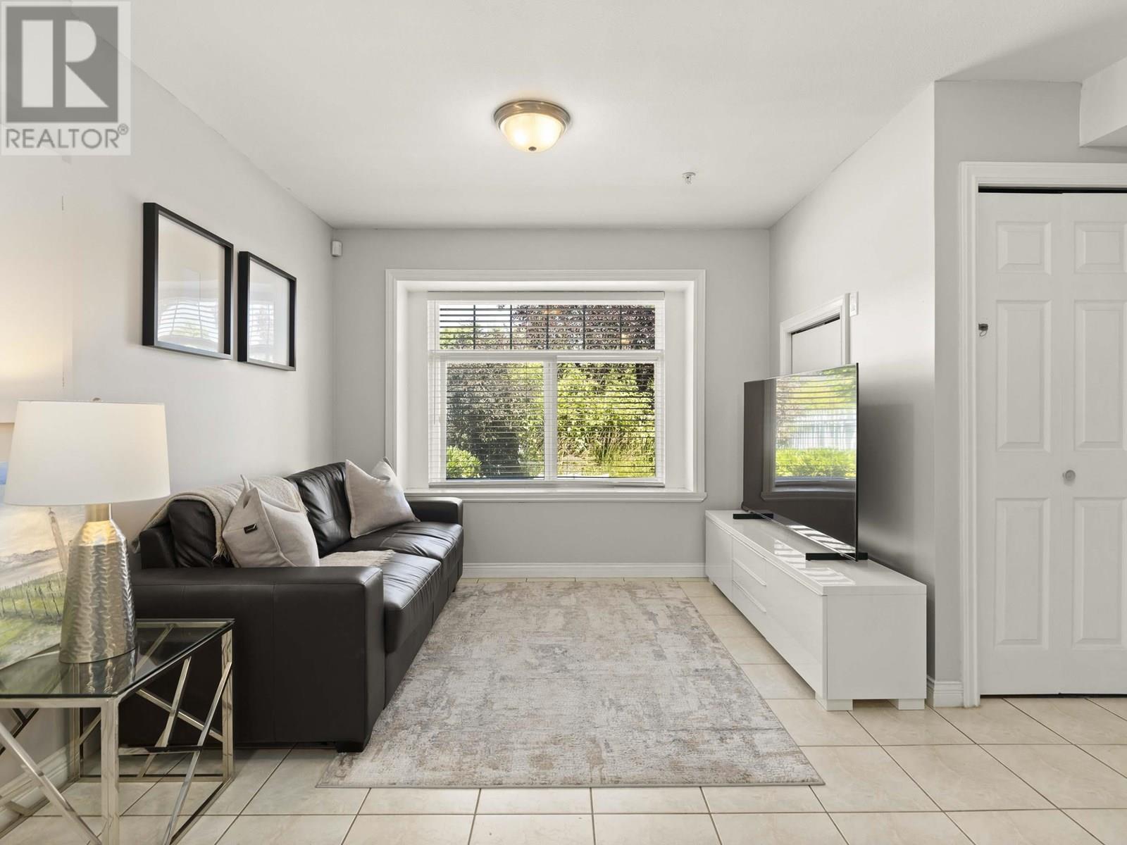 Photo 23 of 1336 E 16th Avenue, Vancouver BC