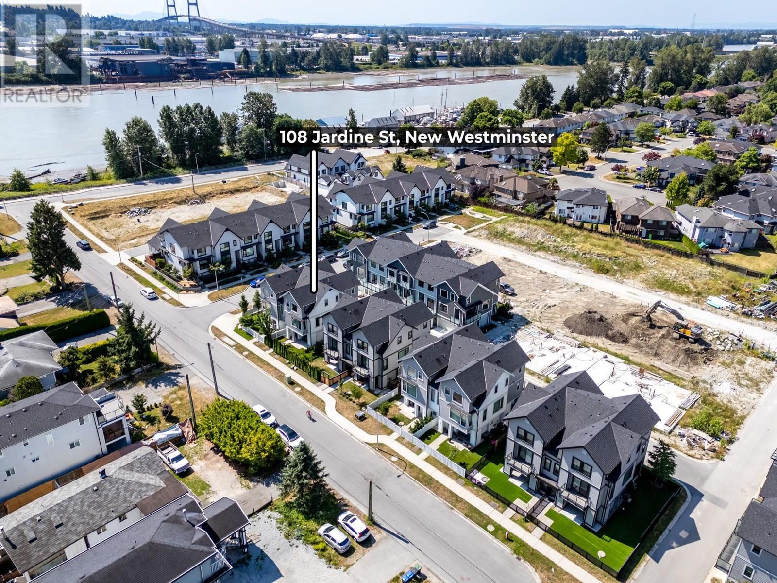 Photo 36 of 108 Jardine Street, New Westminster BC