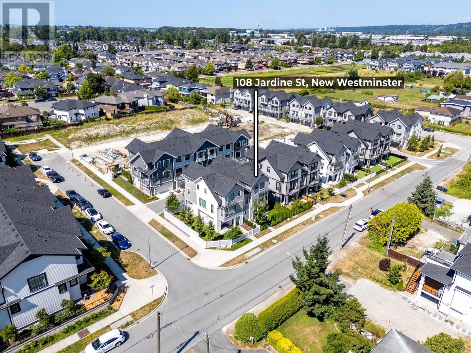 Photo 37 of 108 Jardine Street, New Westminster BC