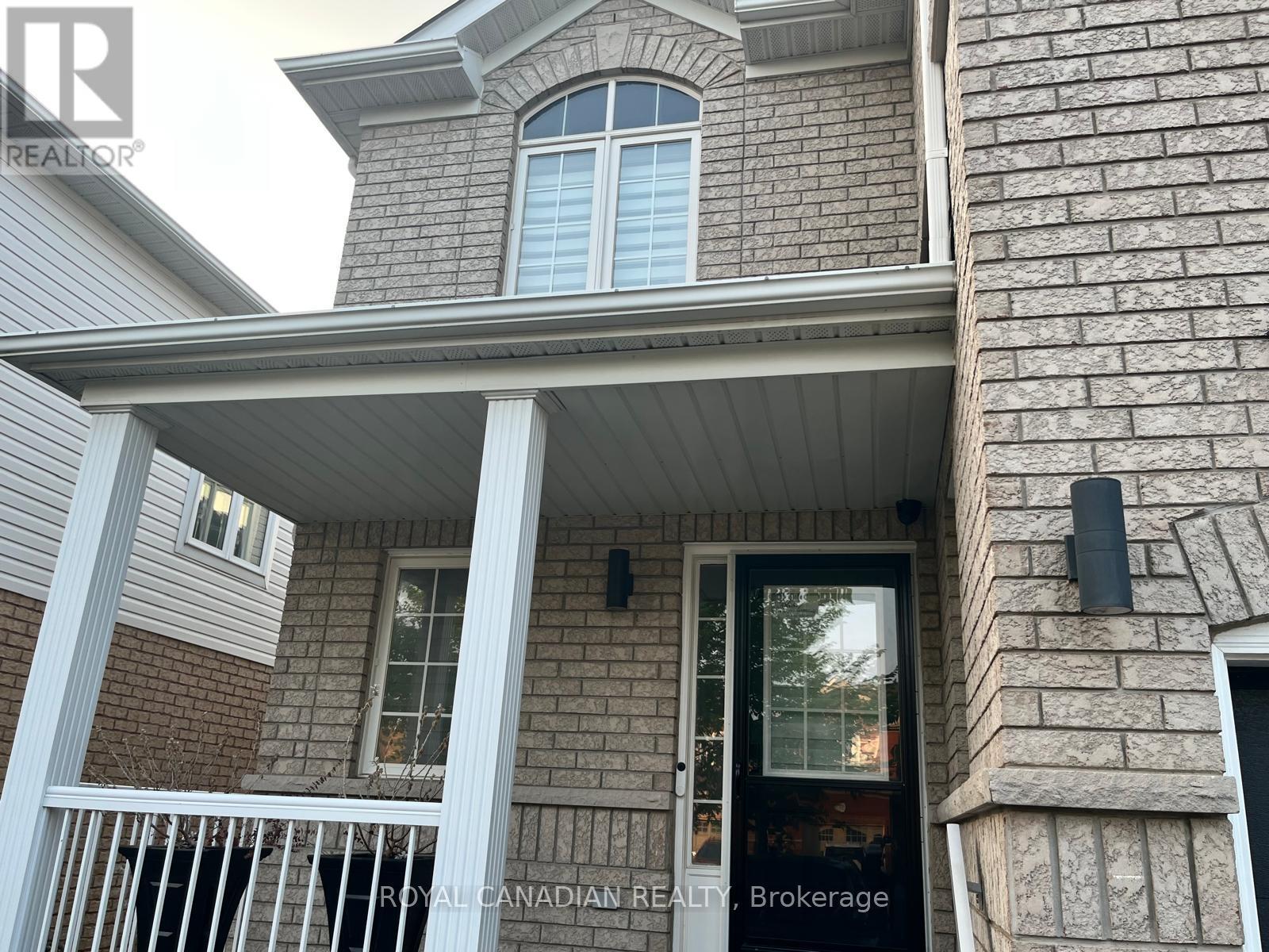 Photo 8 of 181 Bathgate Crescent E, Clarington ON