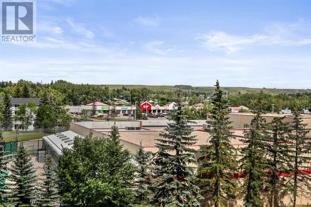 Single Family House for Sale in   Dalton Drive NW Dalhousie Calgary 