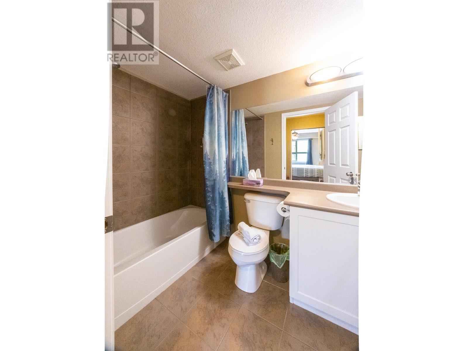 205 THIRD Avenue Unit# 2114, Invermere