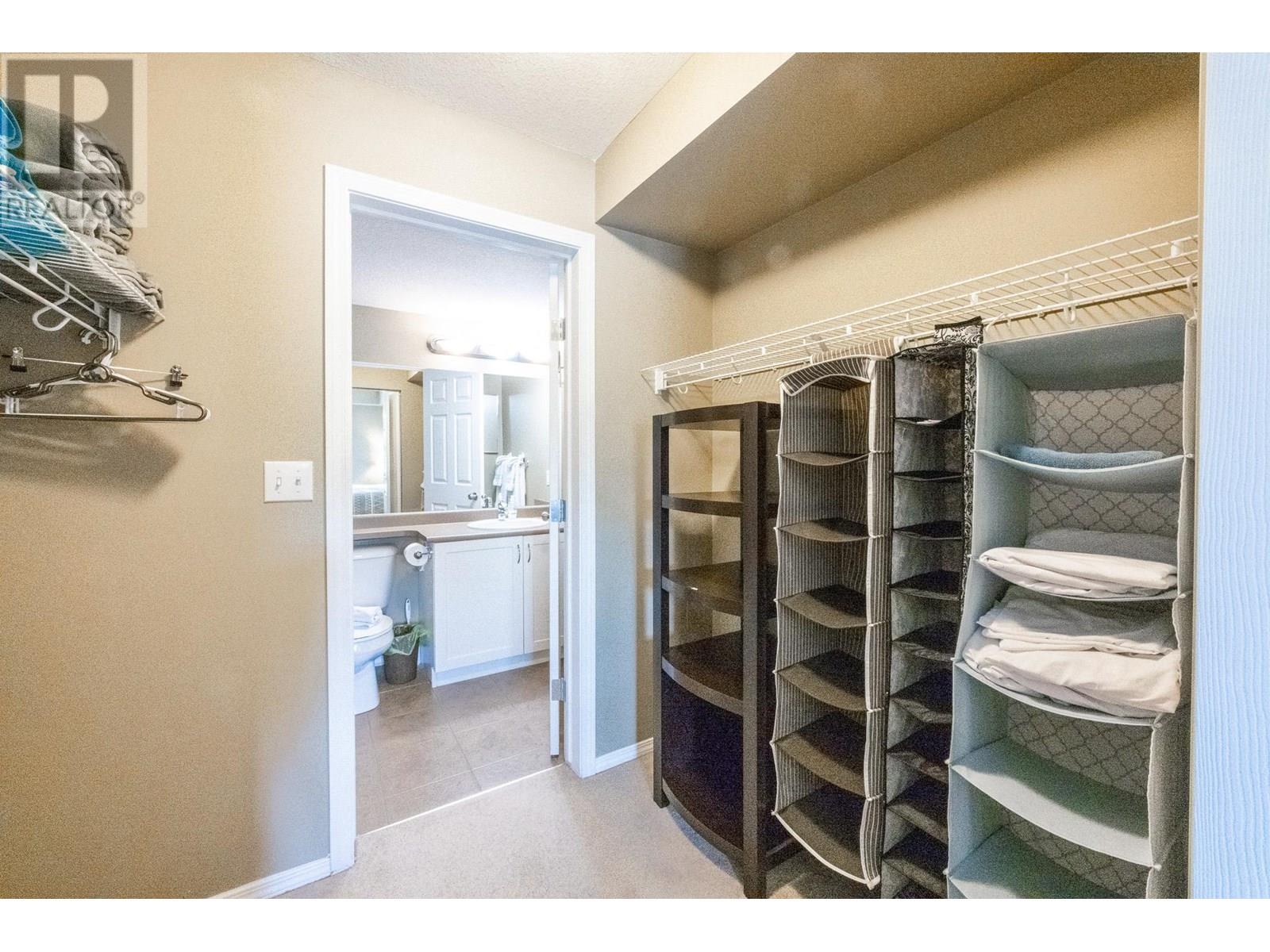 205 THIRD Avenue Unit# 2114, Invermere