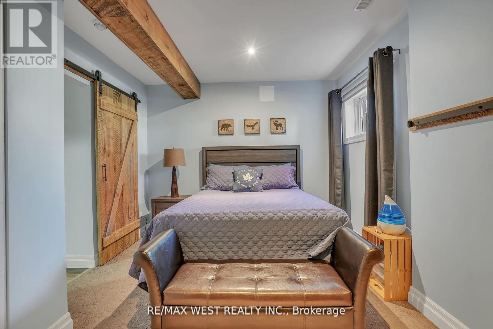 Photo 12 of 44 Starboard Circle, Wasaga Beach ON