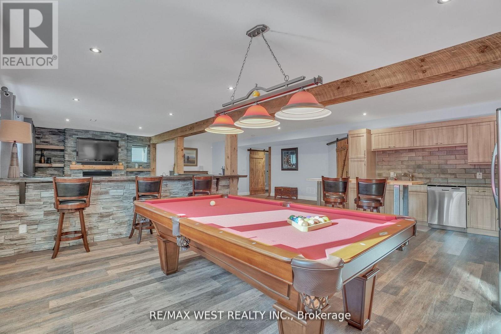 Photo 23 of 44 Starboard Circle, Wasaga Beach ON