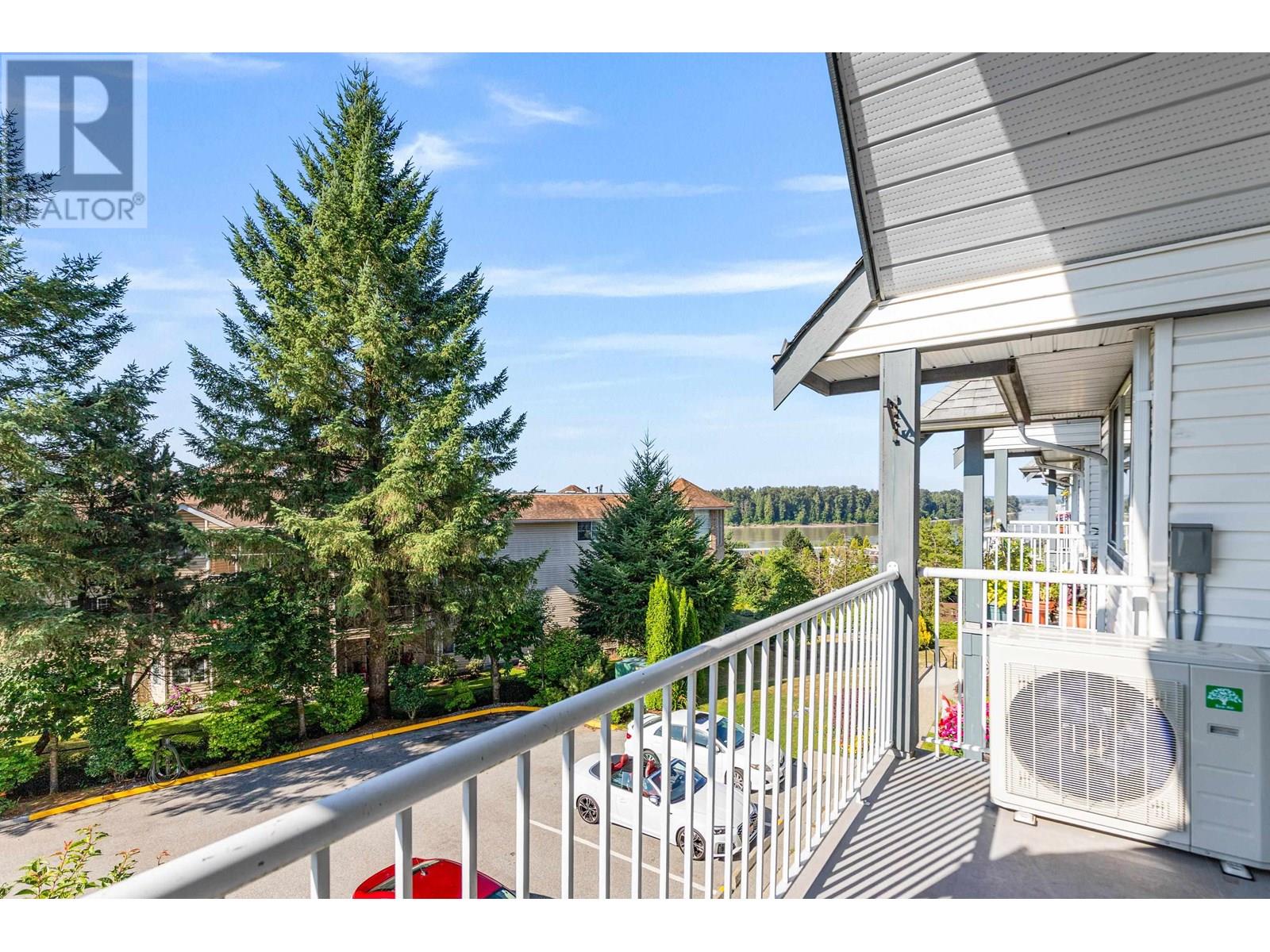 Photo 20 of 303 11601 227 Street, Maple Ridge BC