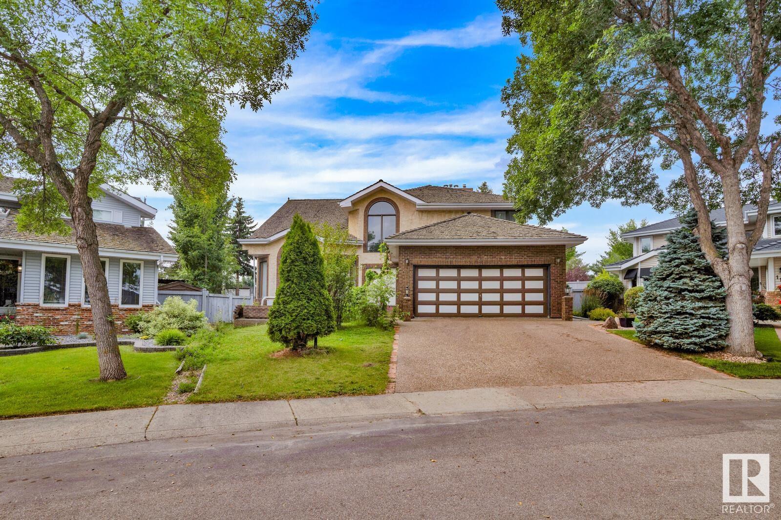 Photo 2 of 116 Ower Pl Nw, Edmonton AB